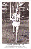 21.jpg (55819 bytes)